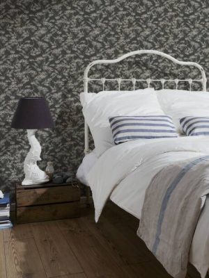 LIVINGWALLS WALLPAPER «FLORAL, BLACK, GREY, WHITE» 394302