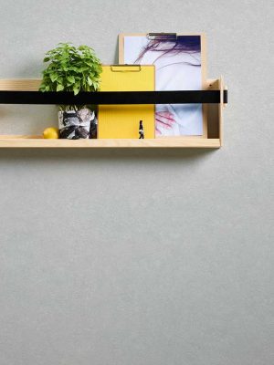 siva jednobojna tapeta za zid