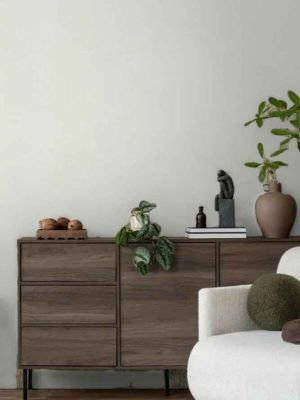 bela jednobojna tapeta za zid