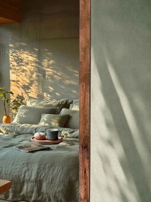 zelena jednobojna tapeta za zid