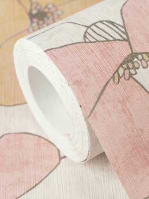 bela cvetna tapeta za zid