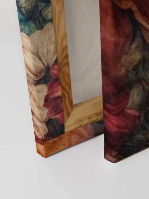 crvena canvas slika sa motivom portreta za zid